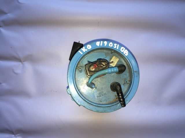 Volkswagen Golf  2006-2012 Çıkma Yedek Benzin Şamandırası